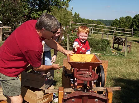 Apple Press at Steppingstone Museum