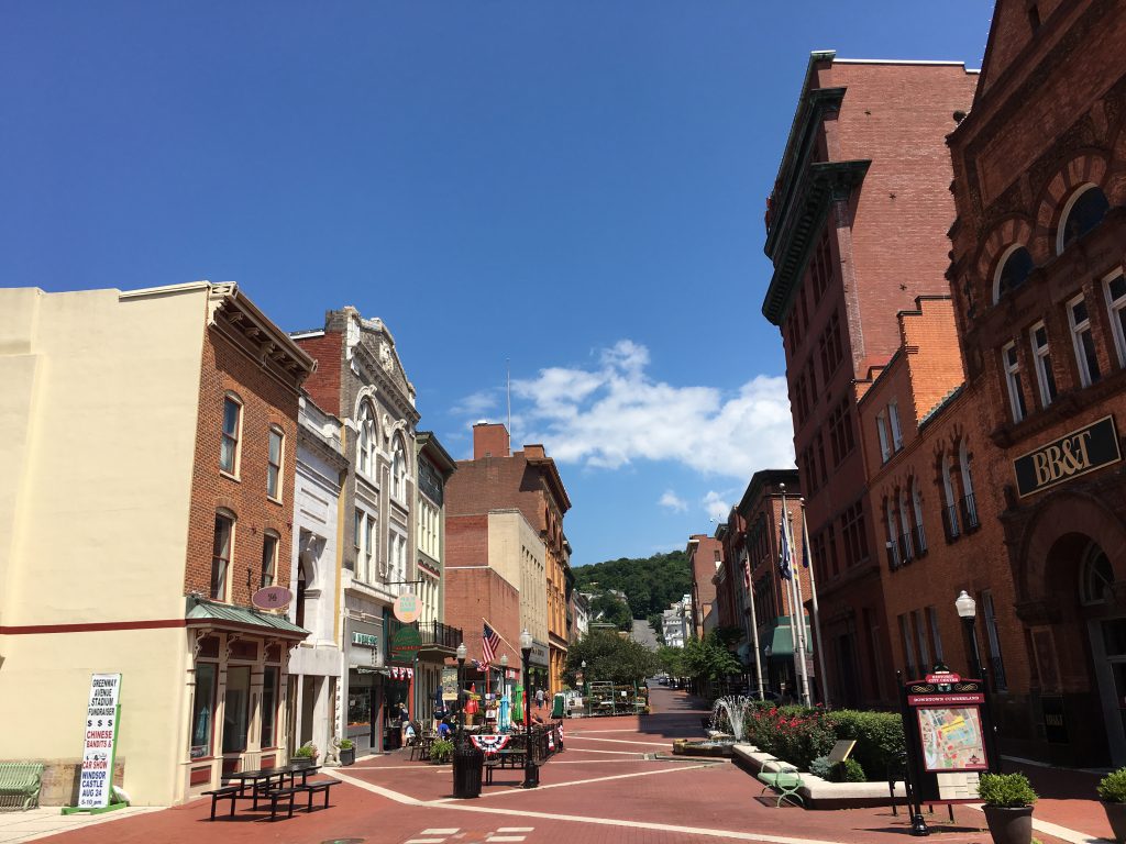 Main Attractions Maryland’s “Queen City” of Cumberland is a Mountain Gem